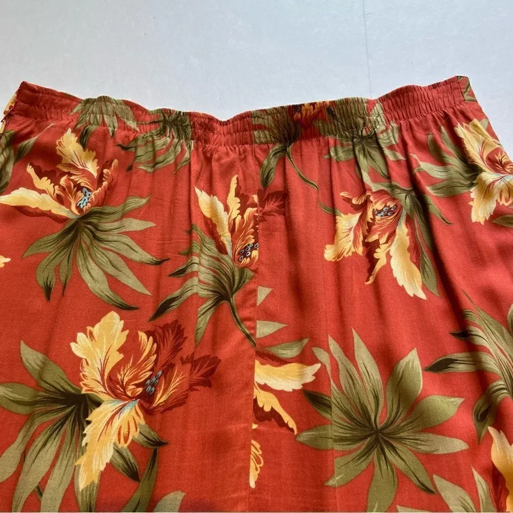 Sag Harbor Women's Skirt Beautiful Floral Size Large Burnt orange, sage & cream